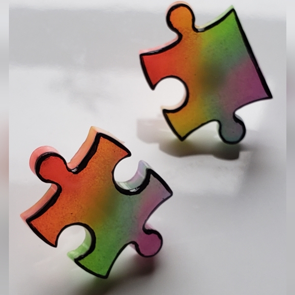 Handmade Rainbow Puzzle Pieces Stud Earrings - Reacts to UV Light - Picture 4 of 8